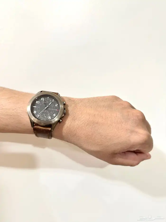 ساعة Tommy Hilfiger أصلية تومي 0