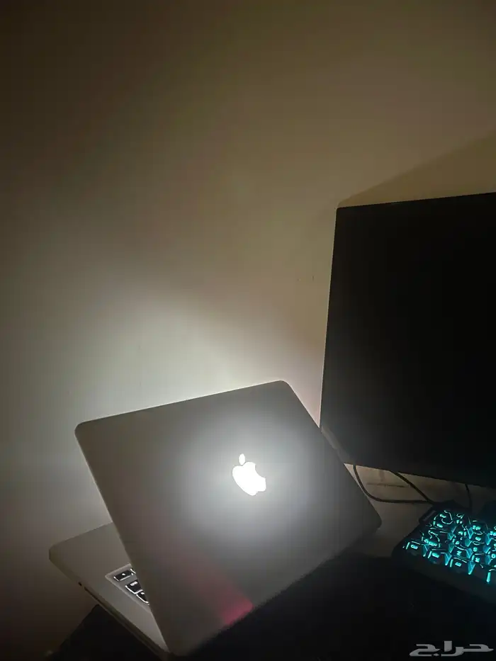 ماك بوك 0