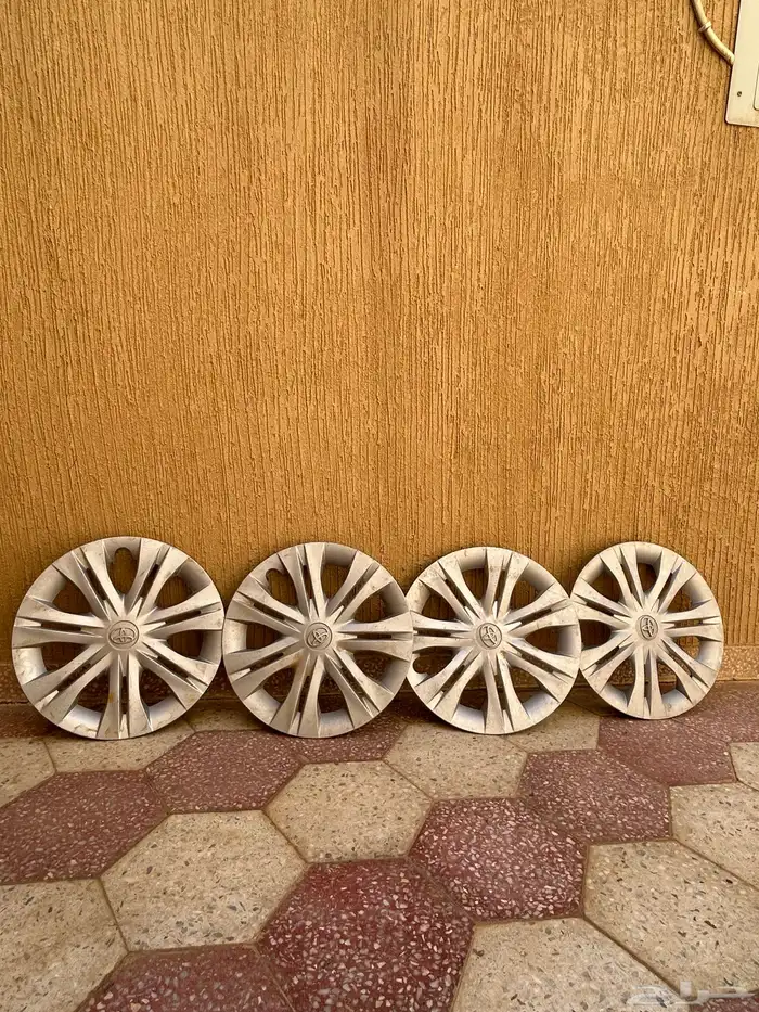 طيس هايلكس وانوفا وكاله 2015 إلى 2012 3