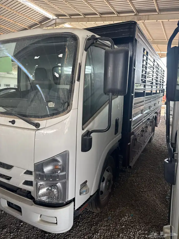 ايسوزو دينه اصفار 5 طن مكينه كبير للبيع 2