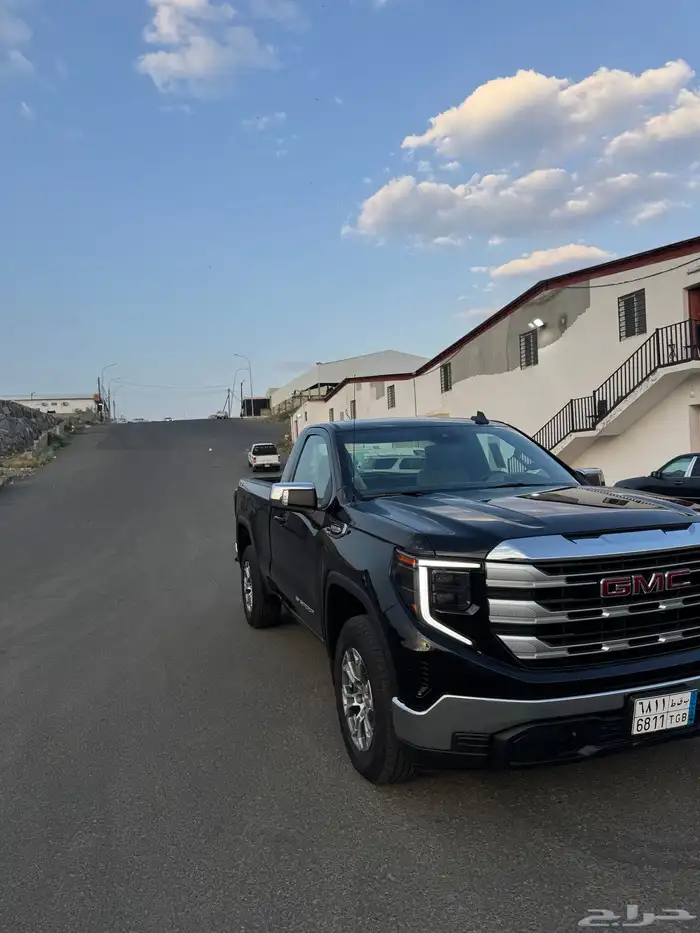 جمس سيرا 2023 SLE اسود 5