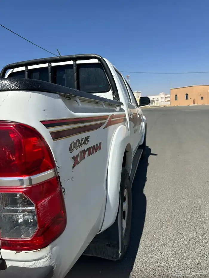 هايلكس 2015 خليجي فل كامل 8