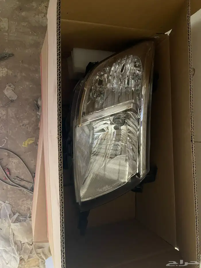 شمعات هايلكس و ريش مروحة مكينه 0