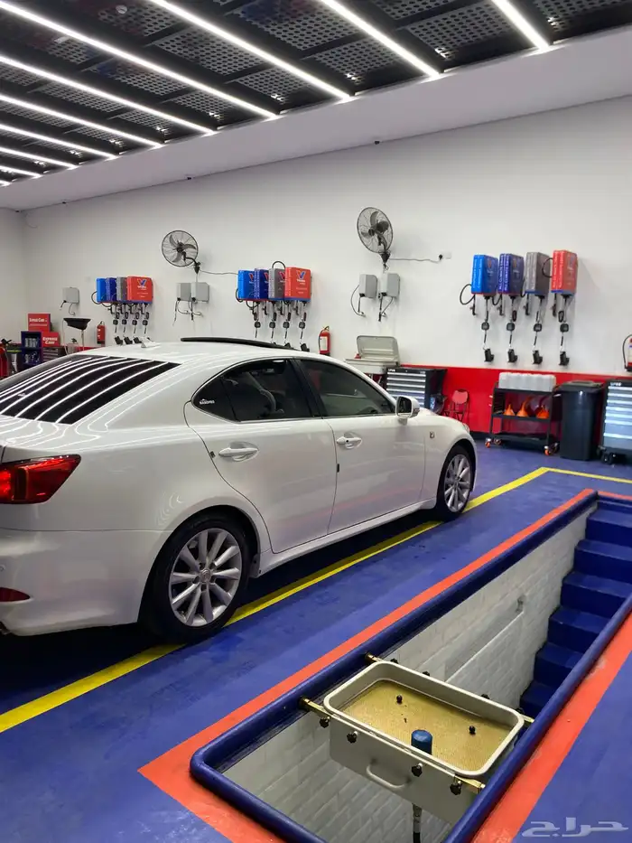 لكزس اي اس 300 للبيع موديل 2010 22