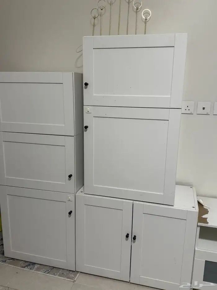 طاولة تلفزيون ودواليب تخزين 2