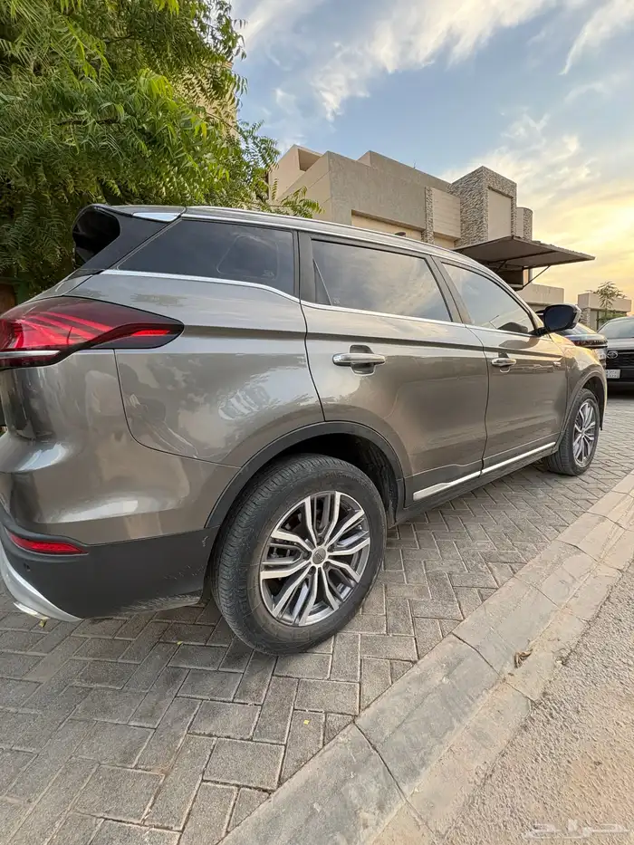 جيلي ازكارا موديل 2021 2