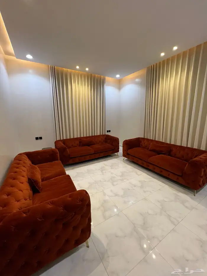 كنب مستعمل نظيف للبيع 1