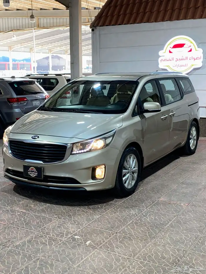 كيا كرنفال 2016 11