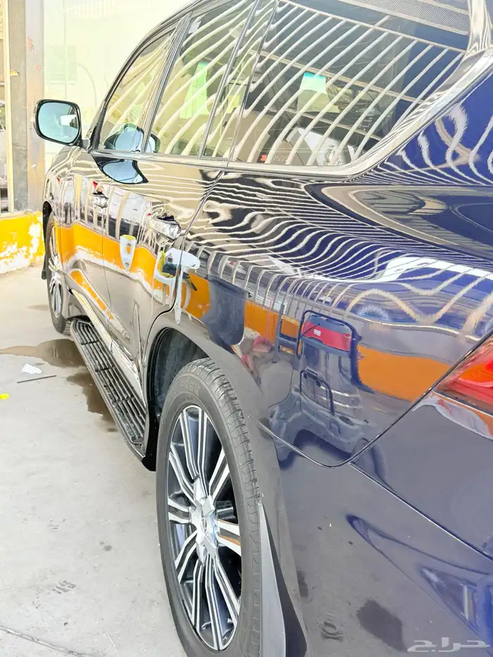 جيب لكزس LX 2018 لون كحلي منوة للمستخدم 18