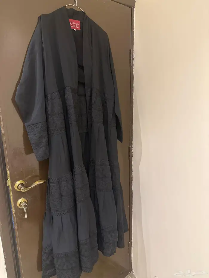 عبايه مع الطرحه مقاس 54 السعر 225 جديده ماانلبست ولا مره 1