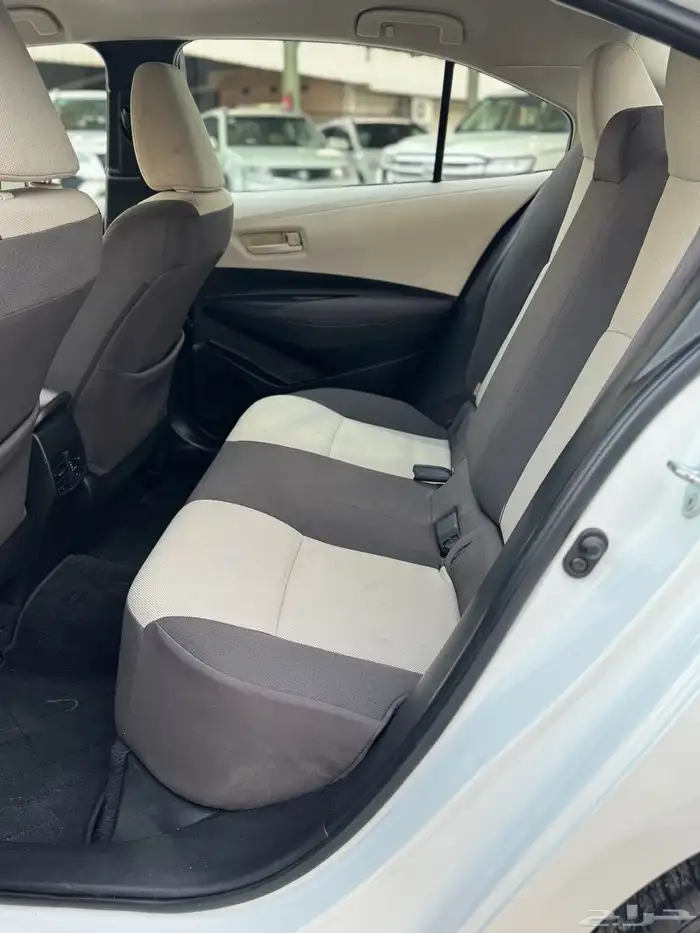 تويوتا كورولا 2023 نظيفة 19