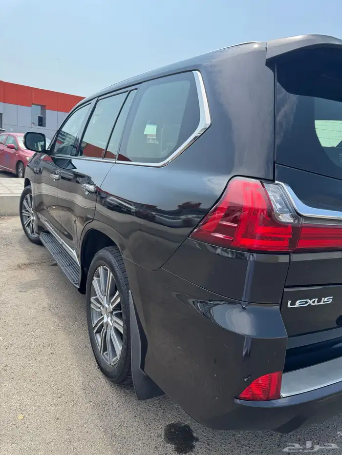لكزس 2016 lx للبيع 5