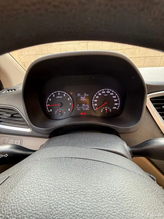 اكسنت 2018 للبيع 5