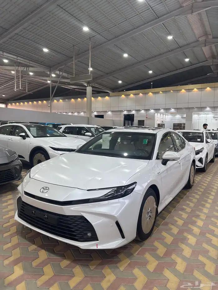 تيوتا كامري e plus هايبرد 0