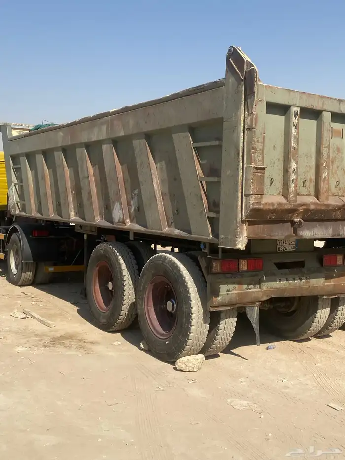 عدد 2 صندوق قلاب مقاس 20 للبيع 4