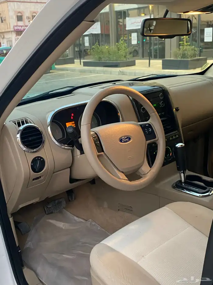 للبيع فورد اكسبلورر 2009 عداد قليل نظيف جدا 8