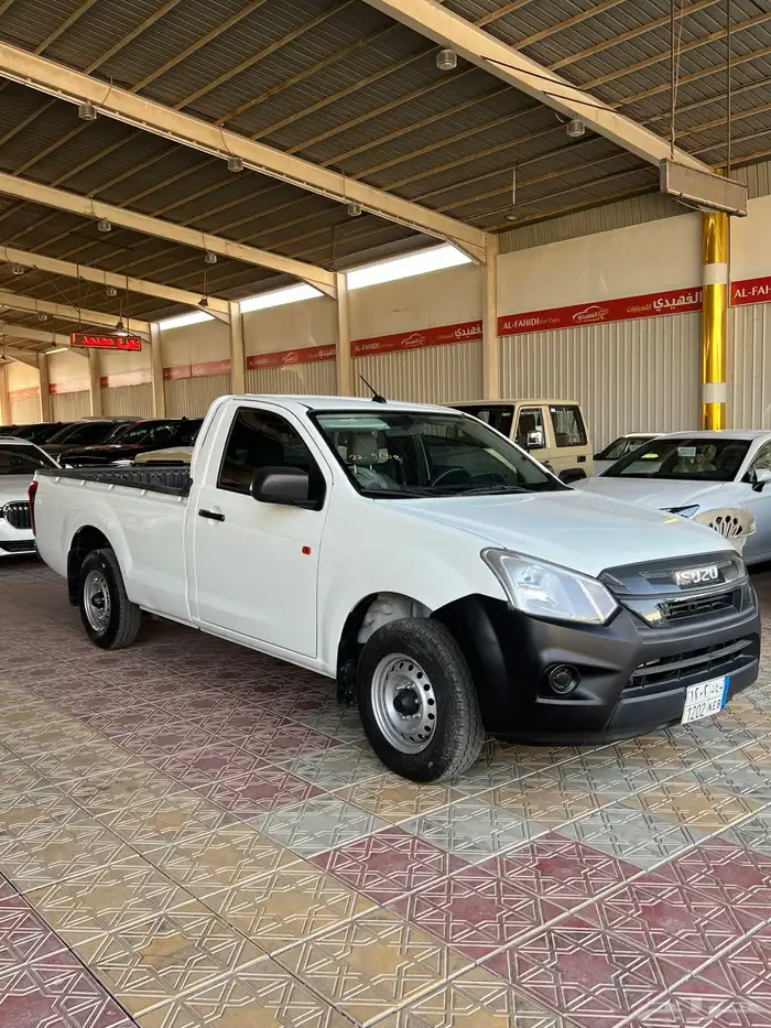 ايسوزو ديماكس غماره 2025 0