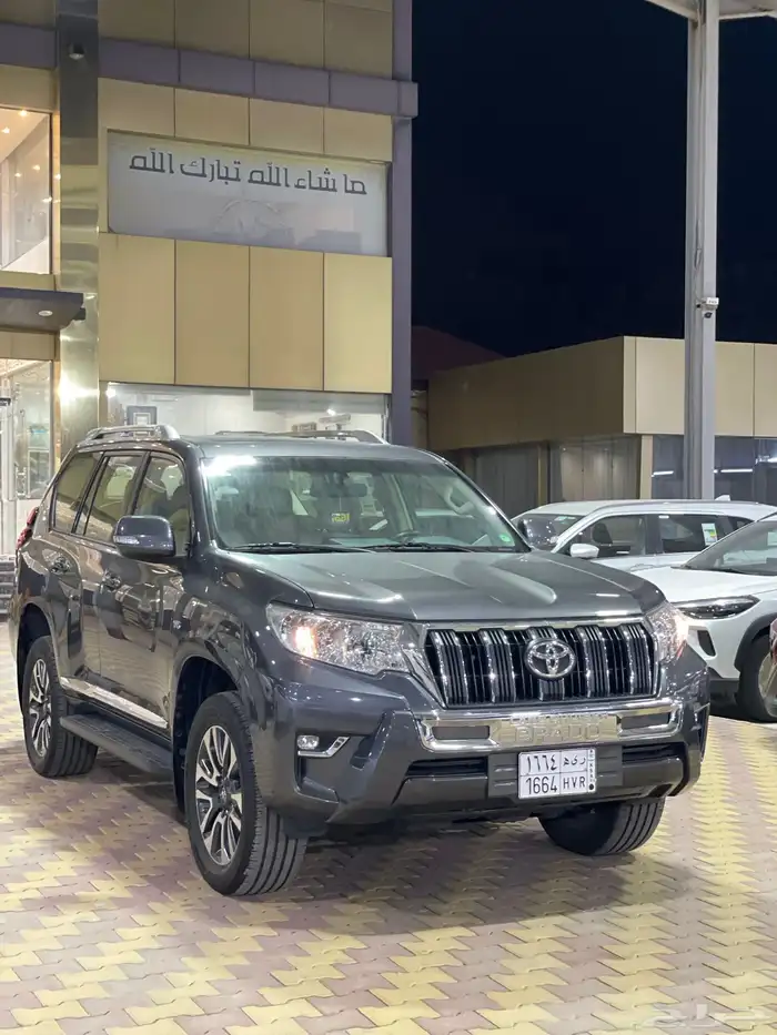 تويوتا برادو TXL3 وارد الساير 2022 شبه جديد 3