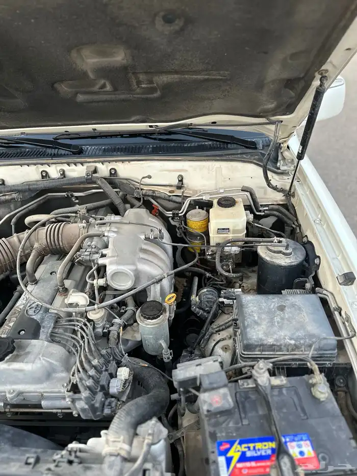 لاندكروزر 2007 مخزن 38