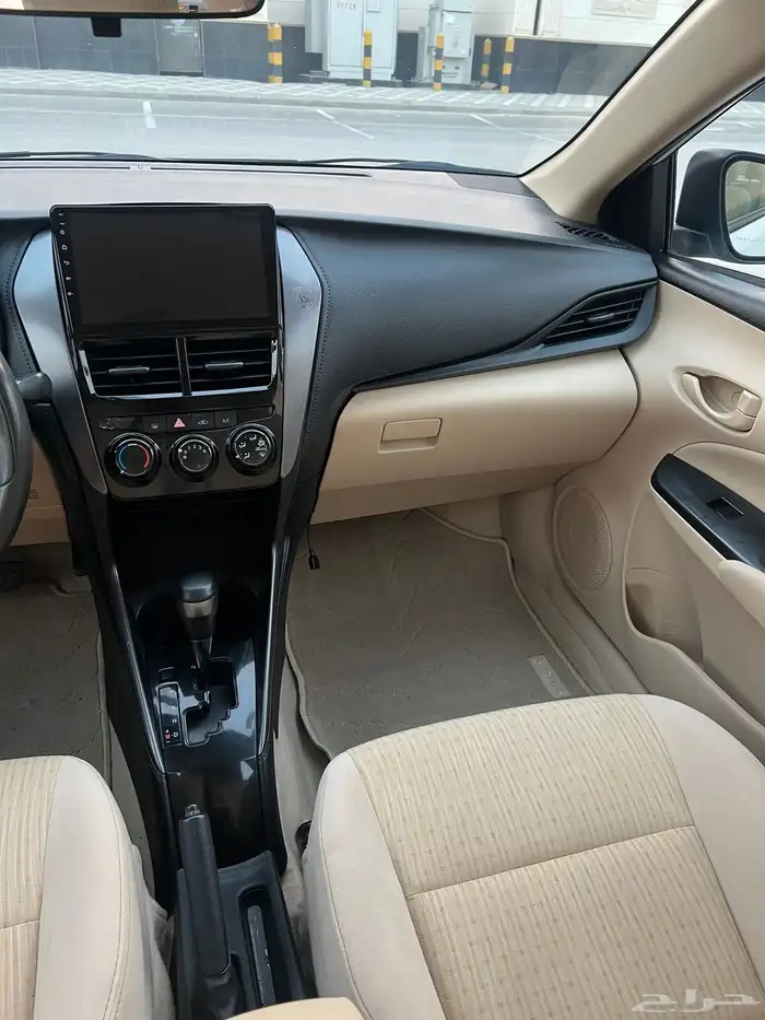 تويوتا يارس 2021 24