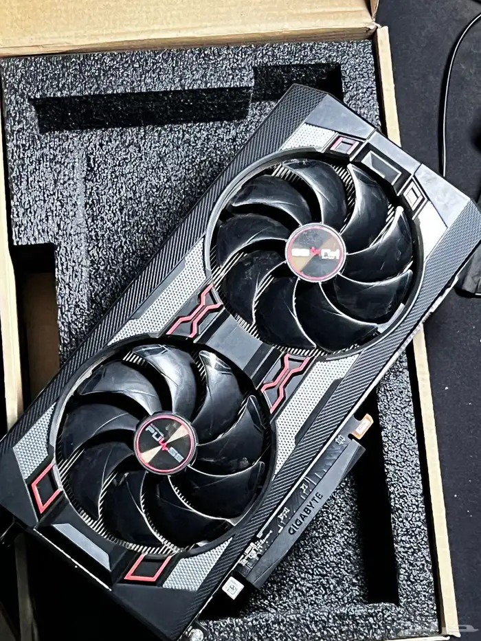 كرت شاشة rx5700xt مستعمل للبيع 1