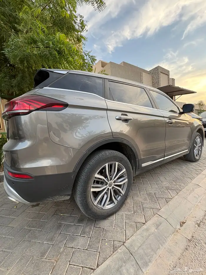 جيلي ازكارا موديل 2021 6