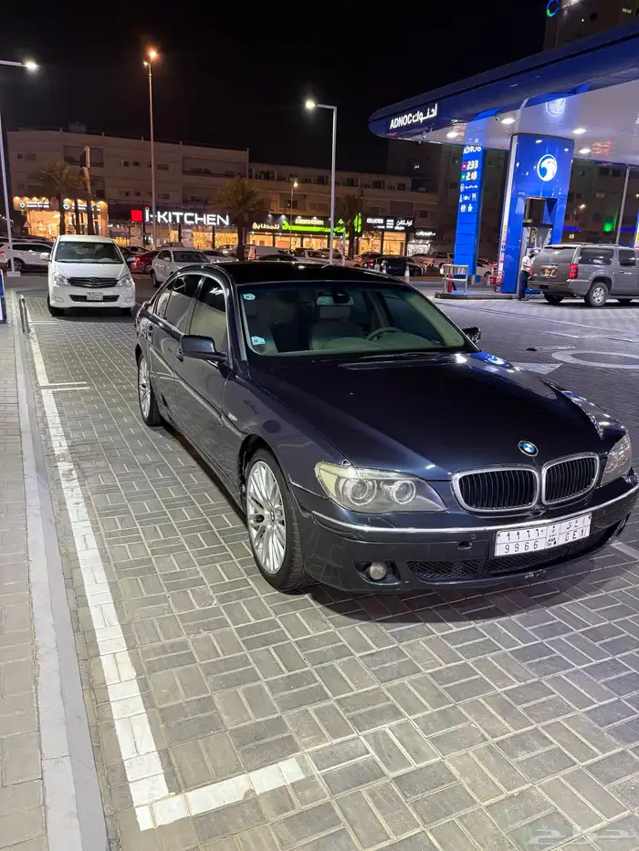 بي ام دبليو 730 6