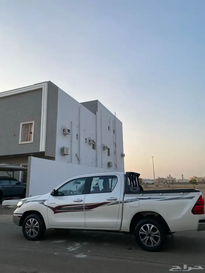 هايلوكس 2018 فل كامل وكاله ممشى 53الف مخزن بدون دبل 29