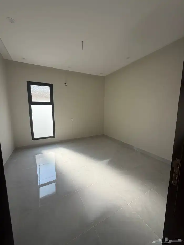 شقق ارضيه حي البوادي 7