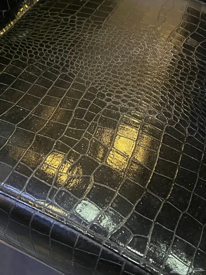 طاولة طعام 4