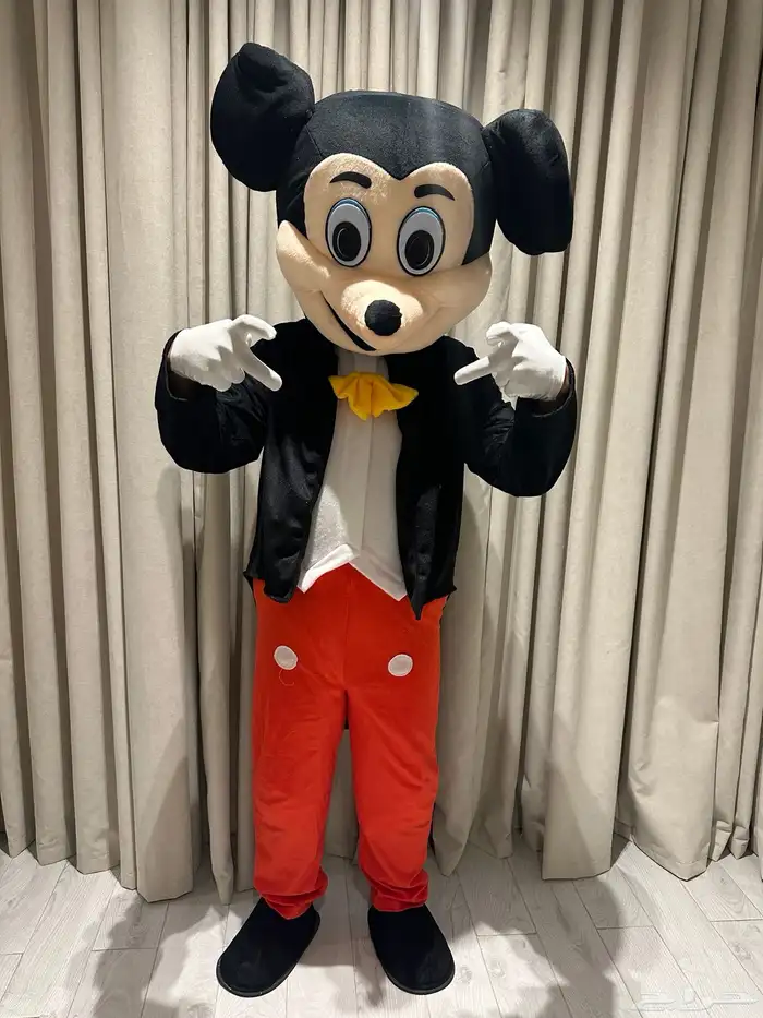 لبس شخصية كرتونية ميكي 0