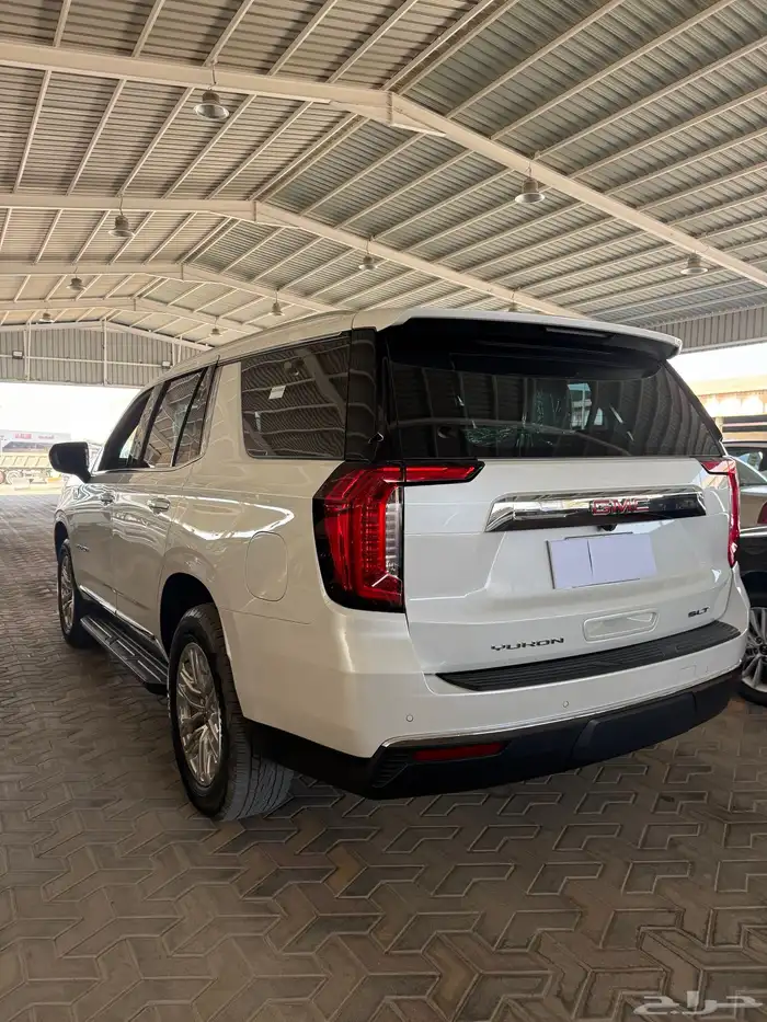 حي أم سي يوكن SLT موديل 2024 8