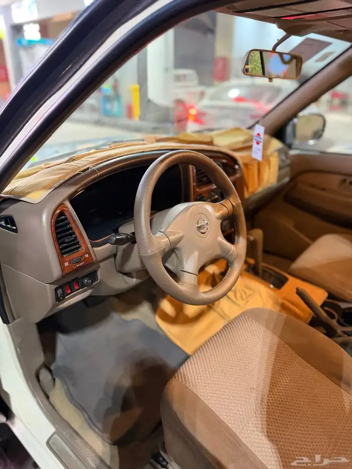 باثفندر 2005 ابيض للبيع 5