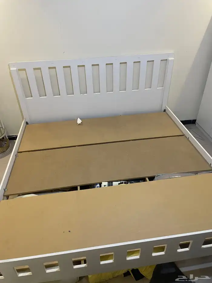 سرير نفرين من ايكيا مع مرتبة نفرين 3