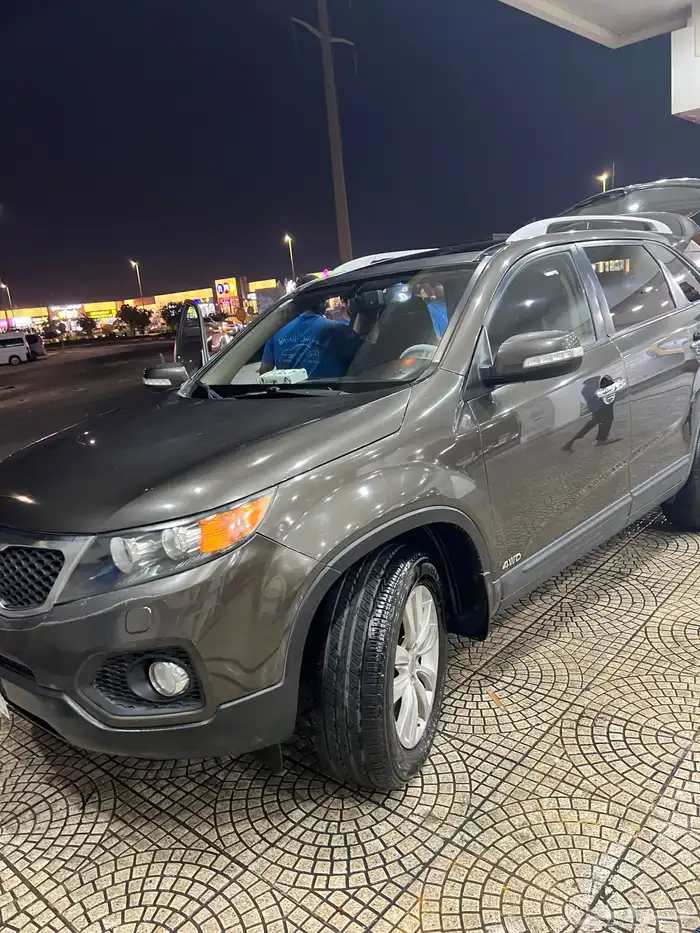 جيب سيرنتو. كيا البيع 2011 فل كامل 2