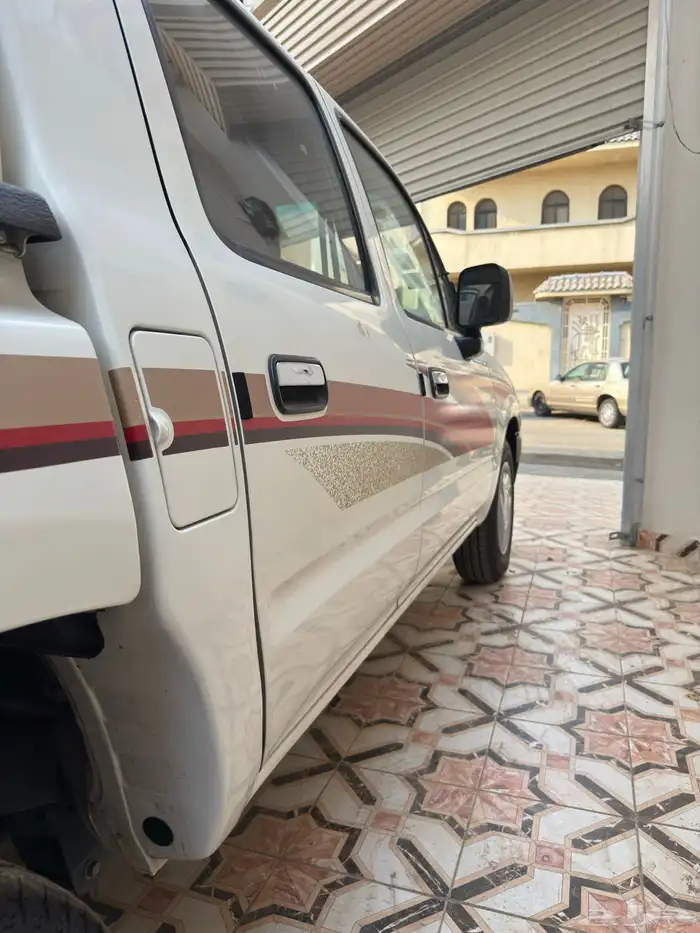 هايلكس 2001 مخزن 18