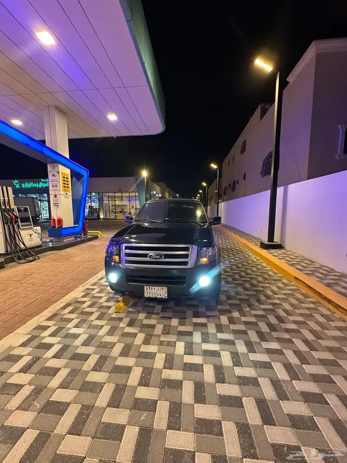 فورد اكسبدشن صالون عائلي طويل 3