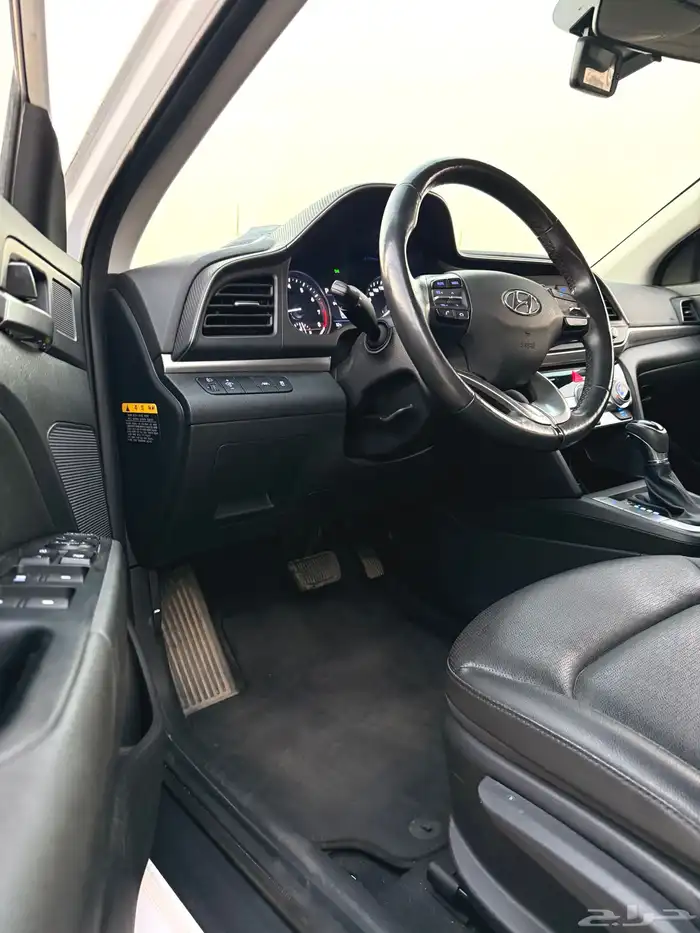 النترا 2020 اعلا مواصفات بدون فتحه ماشيه 49 وكاله للبيع 15