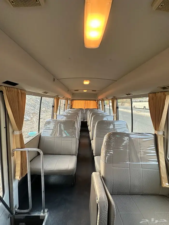 باص كوستر للايجار 6