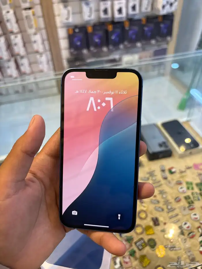 ايفون 13 العادي 256 قيقا 2