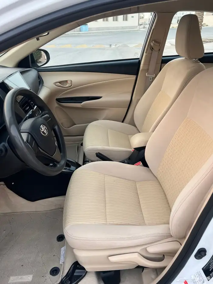 تويوتا يارس 2021 14