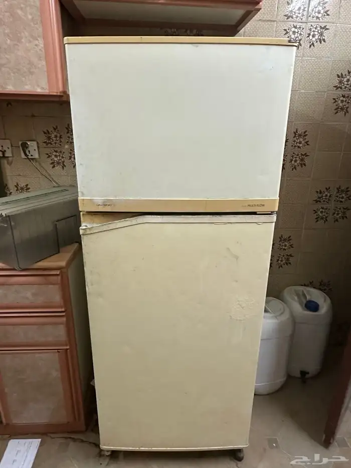 ثلاجه ب200فرن 300 3