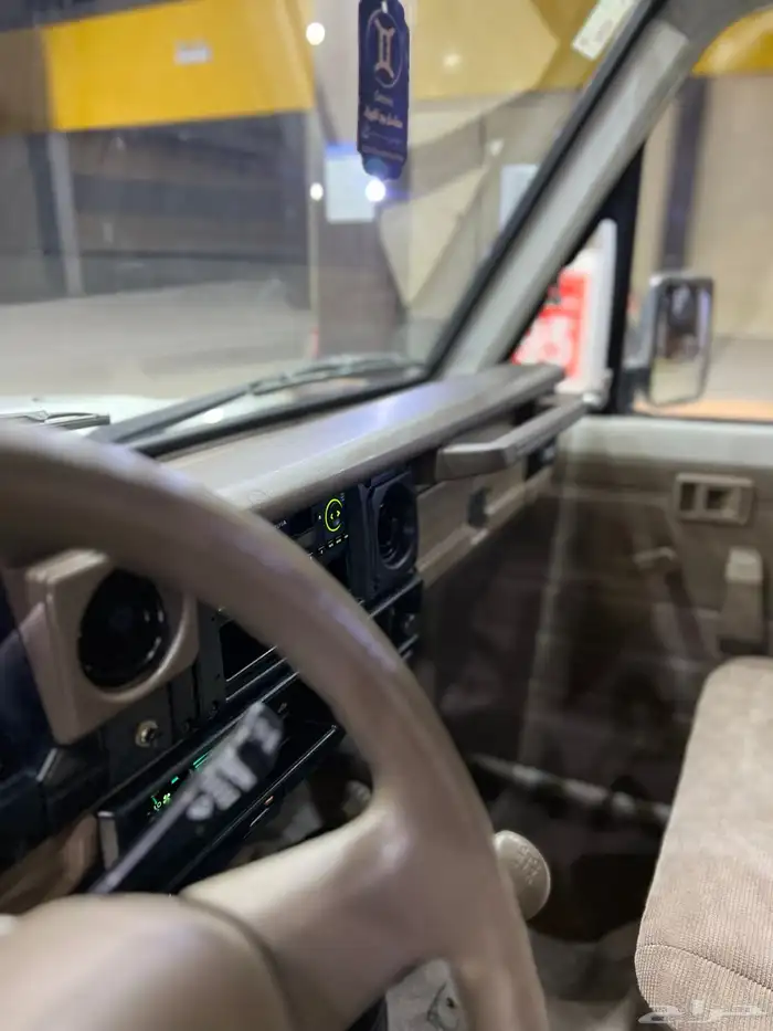 جيب ربع 2009 رفرف (( تم البيع )) 37