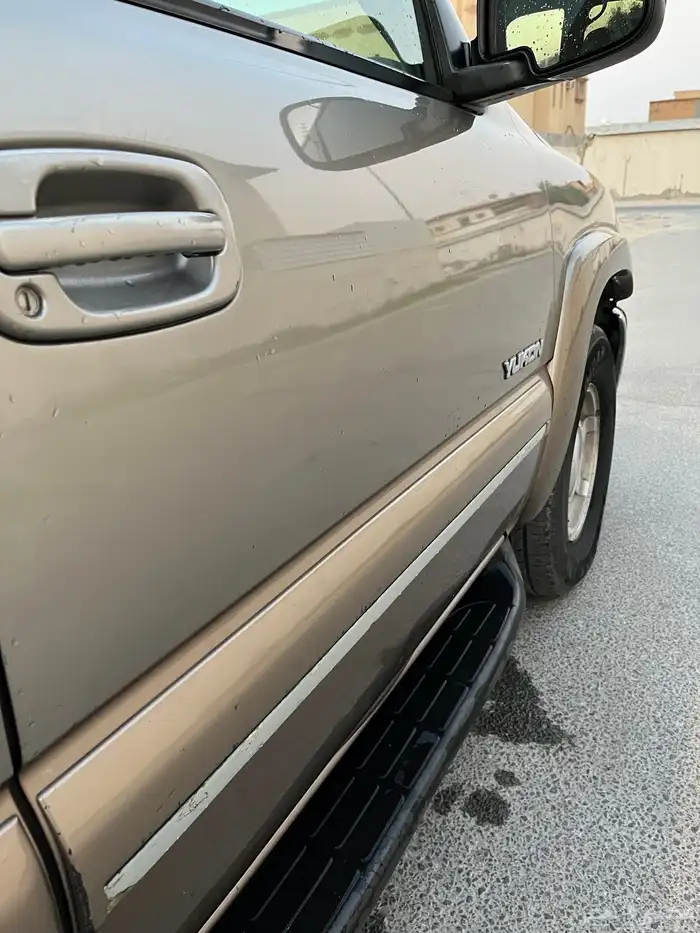 للبيع يوكن 2003 6