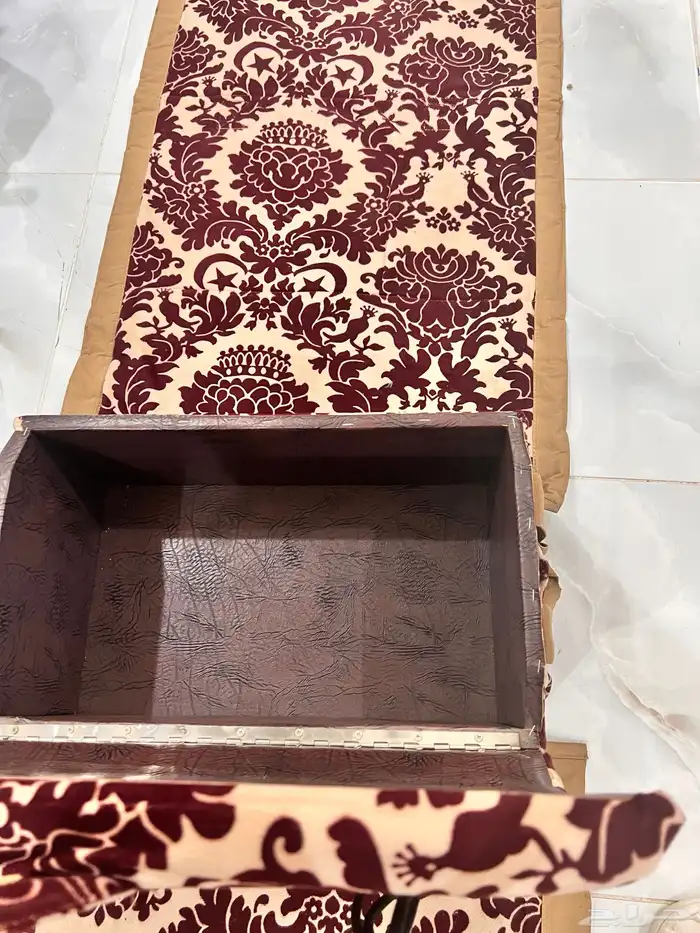 للبيع متكه وفرش السنيدي 2