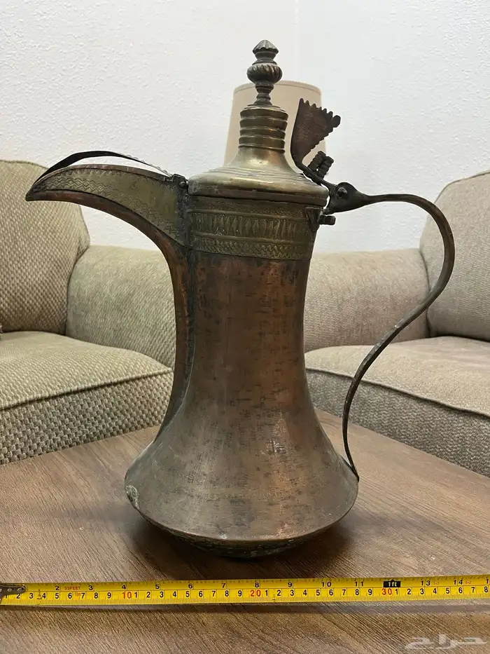 دلة عمانية اثرية كبيرة 1