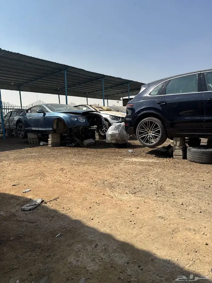 قطع بورش اودي مزراتي بنتلي جاكور بي ام مرسيدس روج ديفندر 0