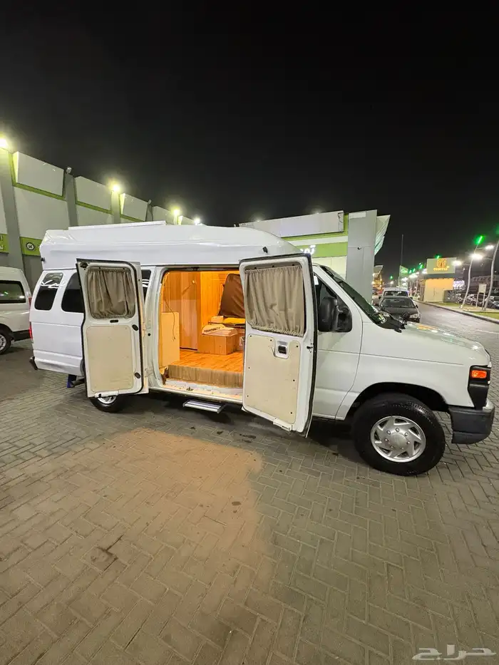 فورد E350 موتر هوم مخزن 18