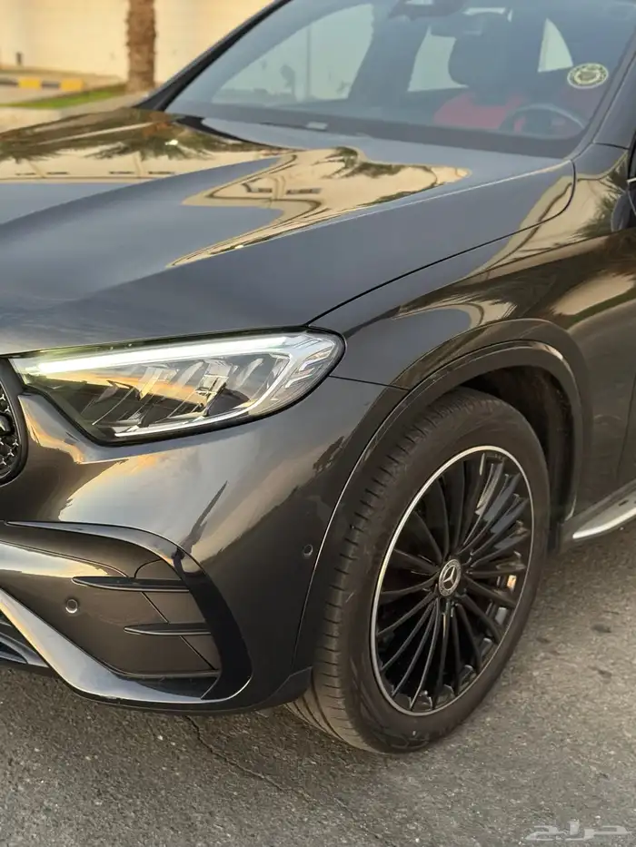 مرسيدس GLC200 2024 على الضمان و الصيانه 6