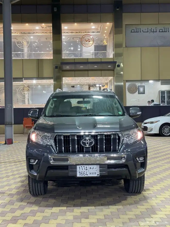 تويوتا برادو TXL3 وارد الساير 2022 شبه جديد 0